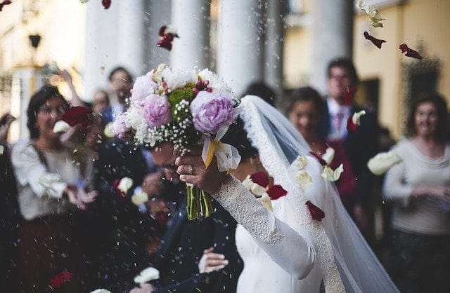 Hacienda y el dinero en las bodas.