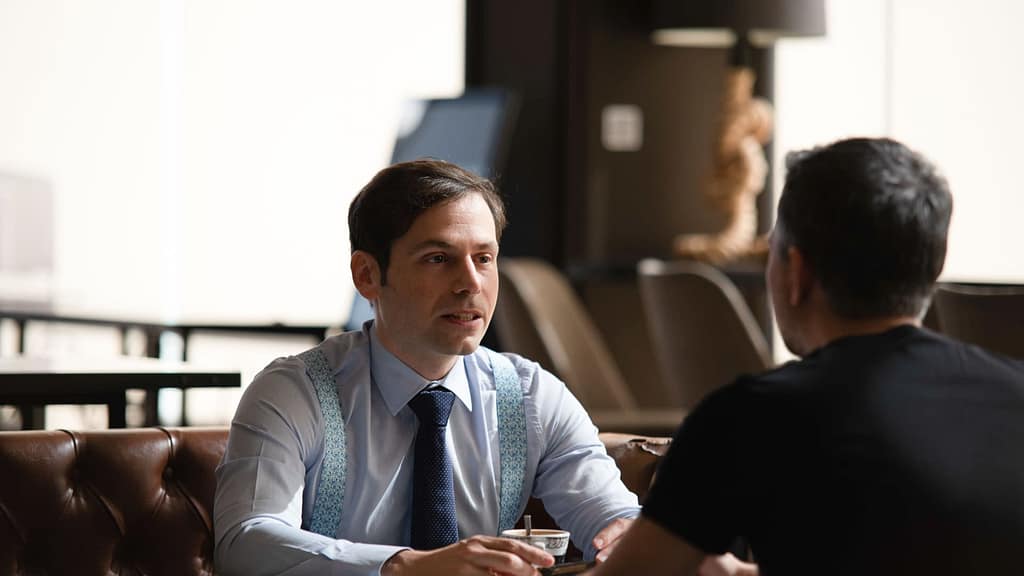 client consulting with a Spanish tax professional